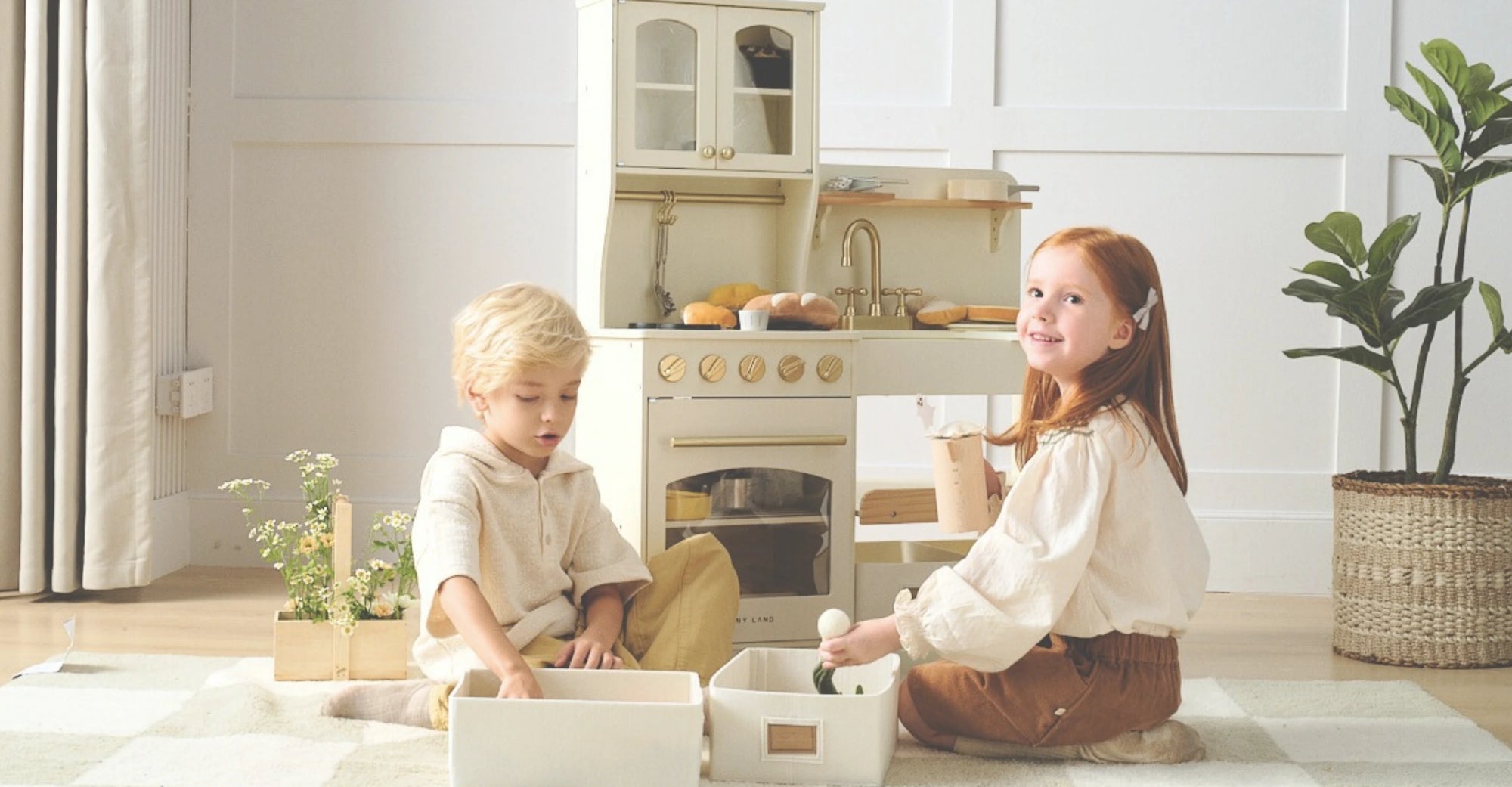 Create the Perfect Play Kitchen Playroom with These Toys