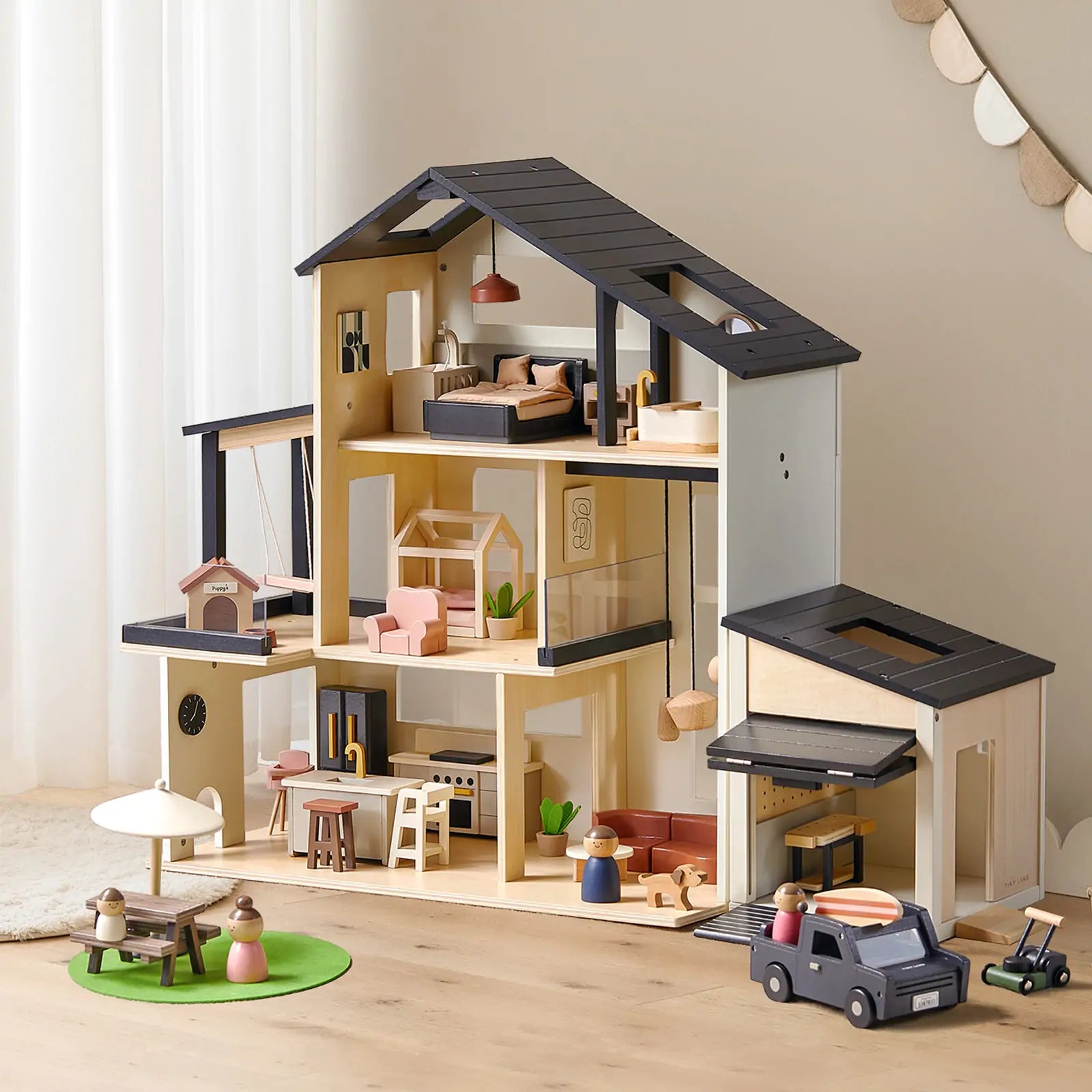 Tiny Land® Wooden Dollhouse - Garage