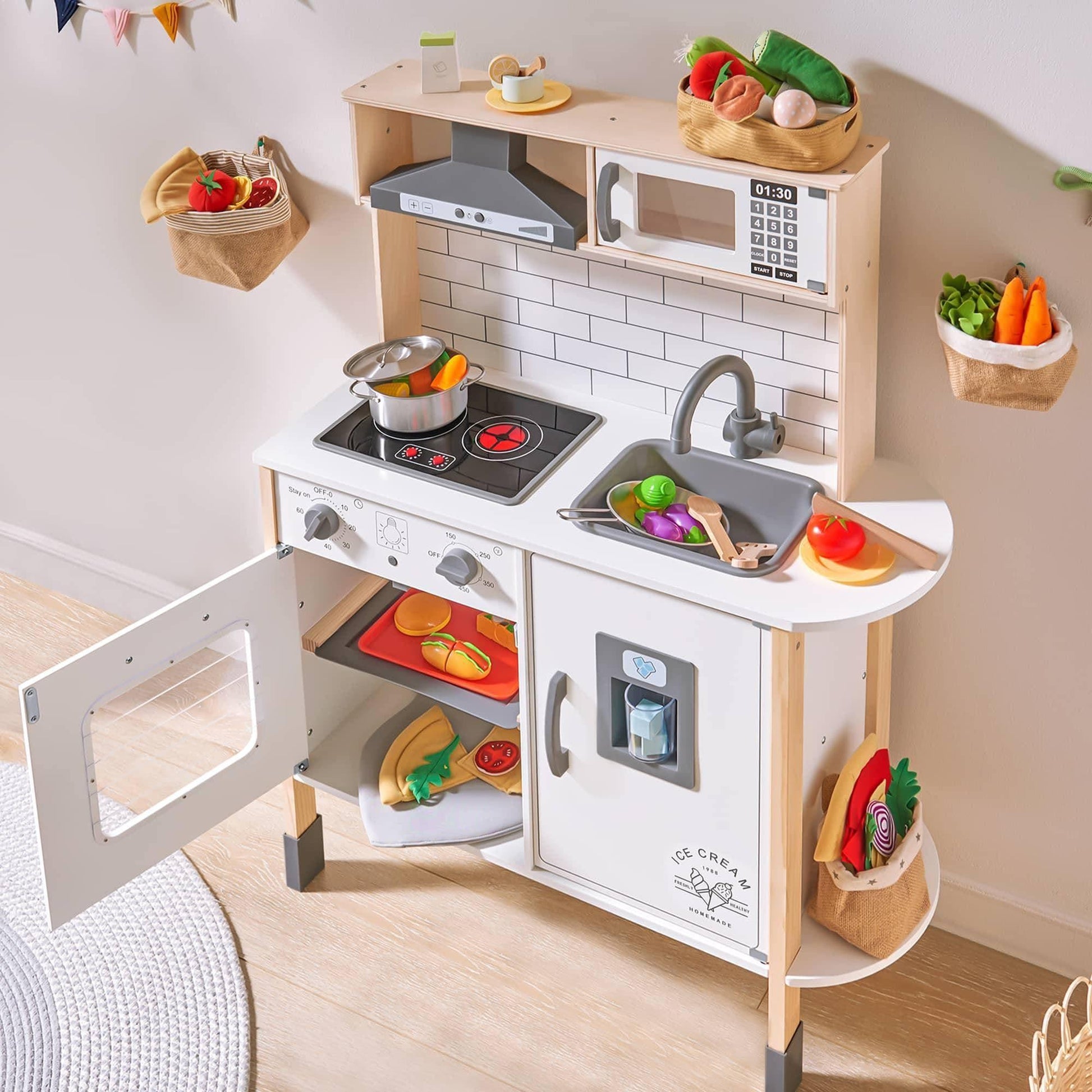 Tiny Land® Play Kitchen With 18 Pcs Toy Food Cookware, 45% OFF