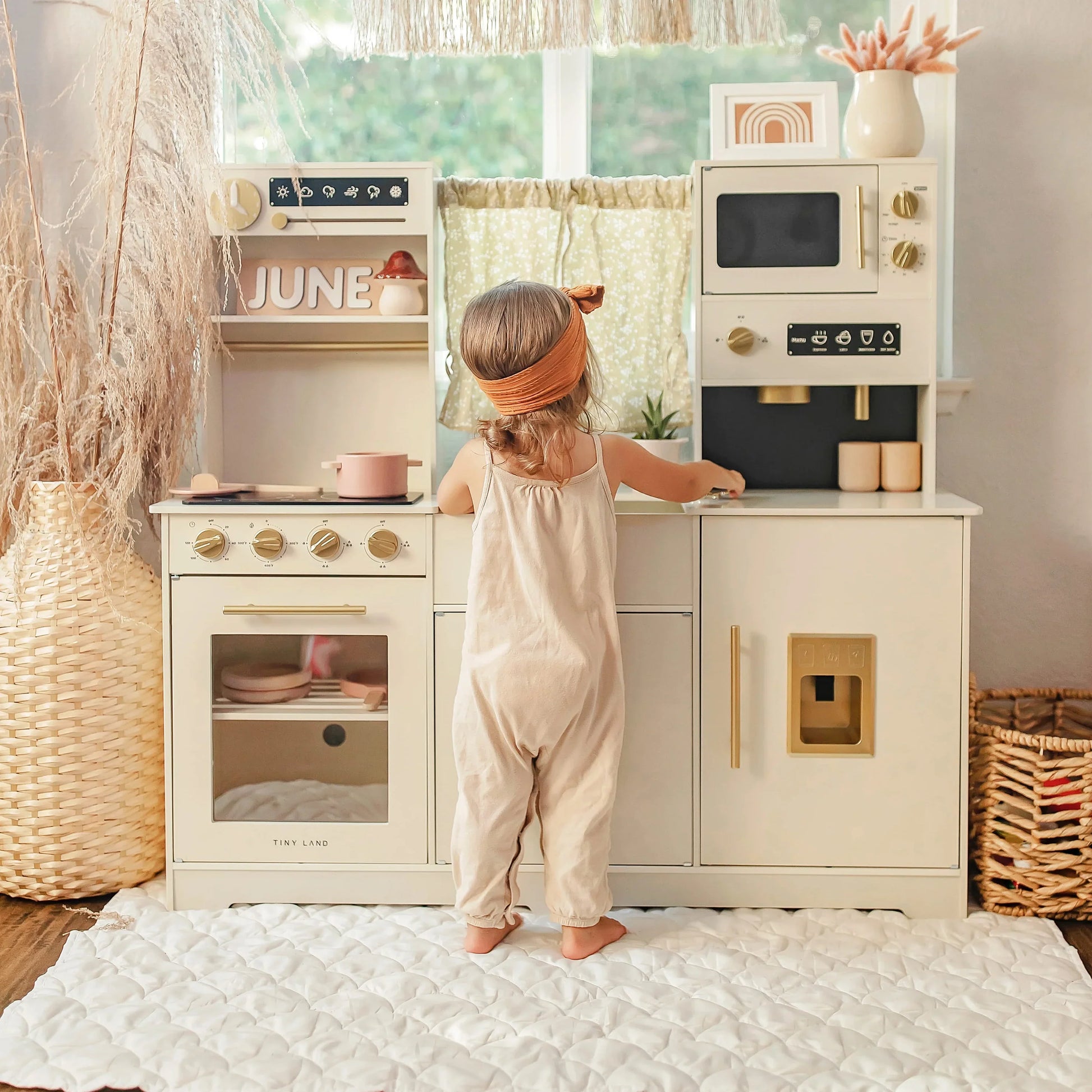 Tiny Land White Luxurious Wooden Play Kitchen